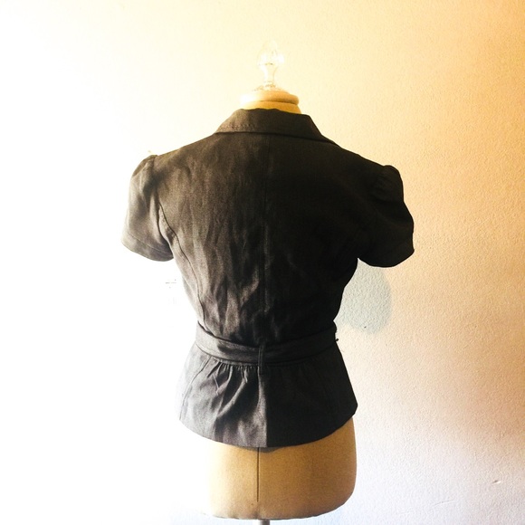 Top large but it’s more like a small/ medium - Picture 3 of 8